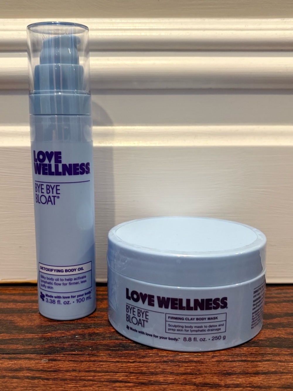 Love Wellness Bye Bye Bloat Detoxifying Body Oil & Firming Clay Mask Set